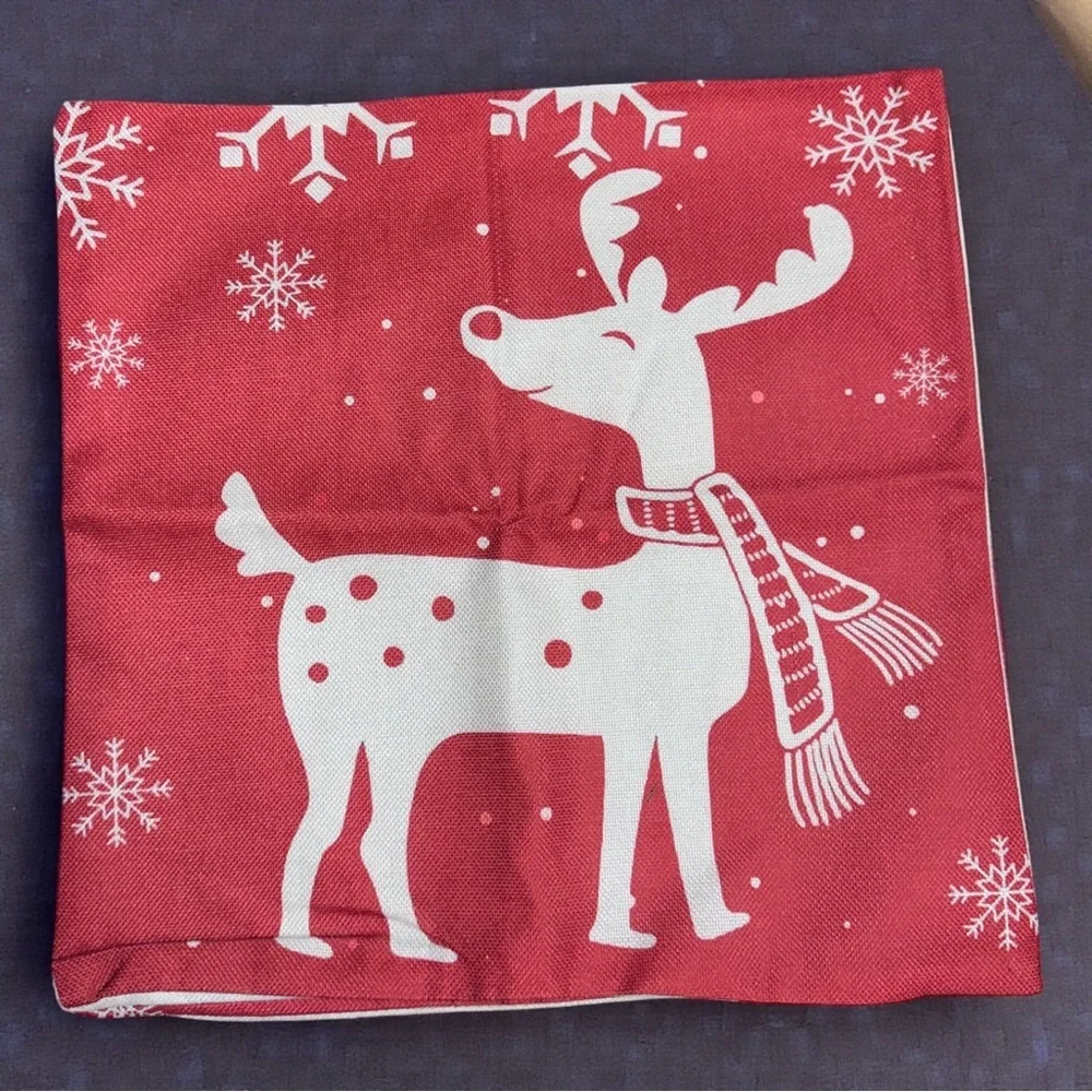 Christmas Pillow Covers 18x18 Set of 2 Red White Reindeer Merry Xmas Holiday